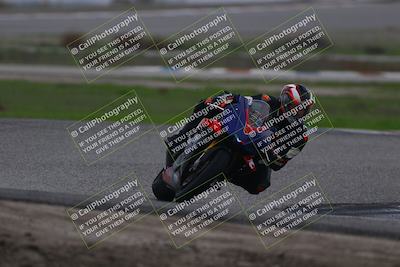 media/Nov-30-2025-TrackDaz (Sun) [[d8b22663df]]/B Group/Session 2 (Sunset)/